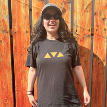 Load image into Gallery viewer, Shapeless Days Tee